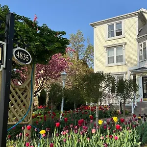 Bedham Hall 3* Niagarawatervallen